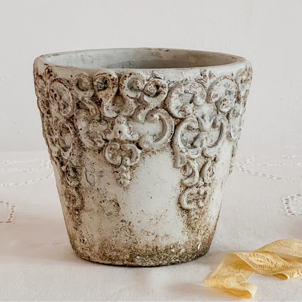 French Country Vintage Flower Pot
